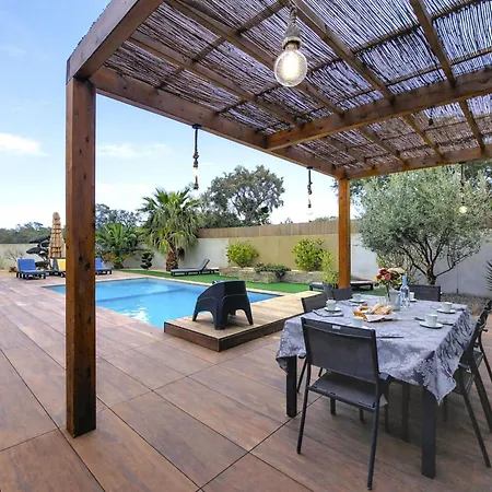 Les Lieges By Interhome Lecci