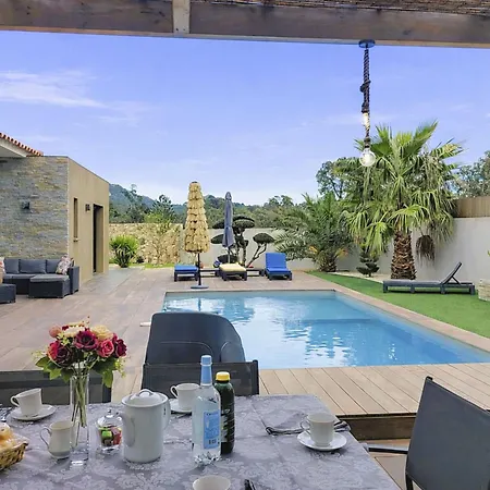 Les Lieges By Interhome בית נופש